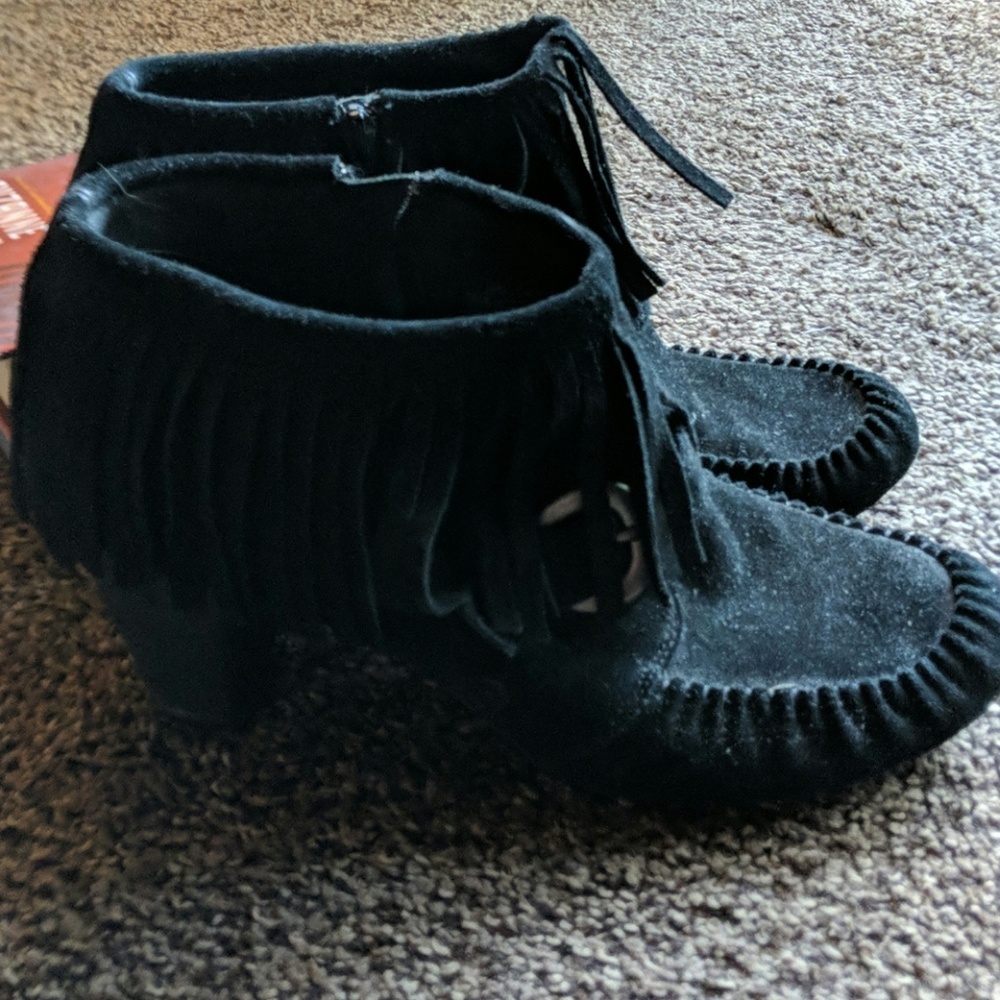 Born Booties